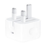 با قابلیت فستشارژ، این شارژر توانایی شارژ سریع دستگاههای اپل را فراهم میکند. سازگاری گسترده: با تمامی دستگاههای اپل با پورت USB-C سازگار است، BaziAcc.ir