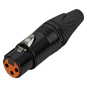 کاربردهای گسترده این محصول در صنعت صدا و تجهیزات وابسته صوتی، اتاق استودیو و اتصالات میکروفن و اسپیکر‌های اکتیو می‌باشد. BaziAcc.ir