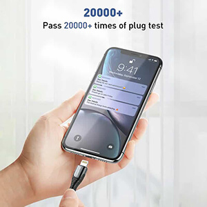 کابل تبدیل USB-C به Lightning کینگ استار مدل K351 iC طول 1 متر تضمینی برای شارژ ایمن و انتقال دیتا سریع کابل K351IC لایتنینگ از برند معتبر کینگ استار با طول 1 متر، ارتقاء چشمگیری به تجربه شارژ و انتقال دیتا شما می‌دهد. رشته‌های مسی با روکش کنفی تقویت شده، مقاومت بالایی را در برابر کشیدگی، خم شدگی، و گره خوردن ارائه می‌دهند. Baziacc.ir