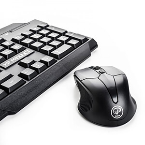 کیبورد و ماوس بی‌سیم ایکس-پی مدل : XP-W4200G  تجربه‌ای جدید از کیبورد و ماوس سطح بالای کیفیت و قیمت مناسب، ست کیبورد و ماوس بی‌سیم ایکس-پی مدل XP-W4200G از برند محبوب XP Product، ترکیبی کامل از سبک زندگی و عملکرد عالی را فراهم می‌کند. کیبورد این ست با 104 عدد کلید فیزیکی، BaziAcc.ir
