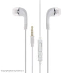 هدفون J5-HS3303 از جنس مواد با کیفیت ساخته شده است که آن را سبک و راحت در استفاده می‌کند. BaziAcc.ir